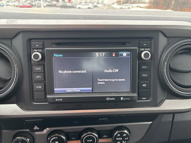 Certified 2019 Toyota Tacoma SR5 image 28