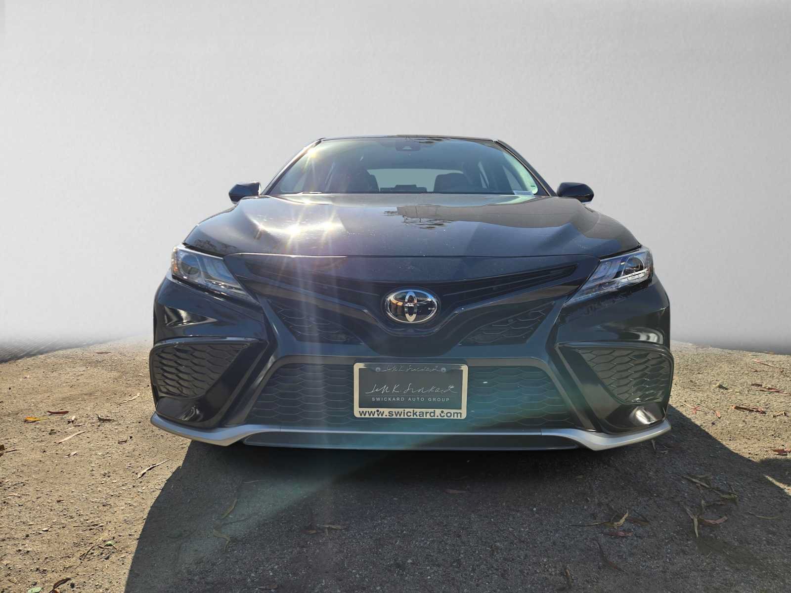 Used 2024 Toyota Camry XSE FWD image 8
