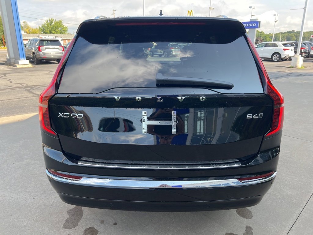 New 2026 Volvo XC90 B6 Plus image 4
