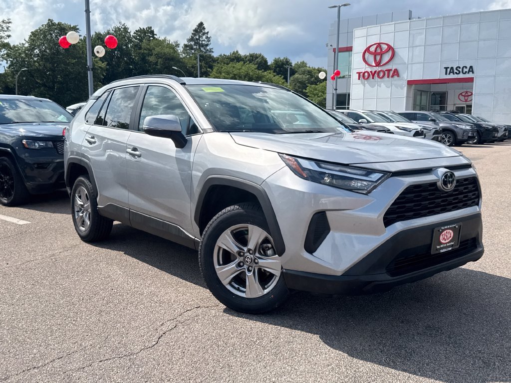 Used 2025 Toyota RAV4 XLE