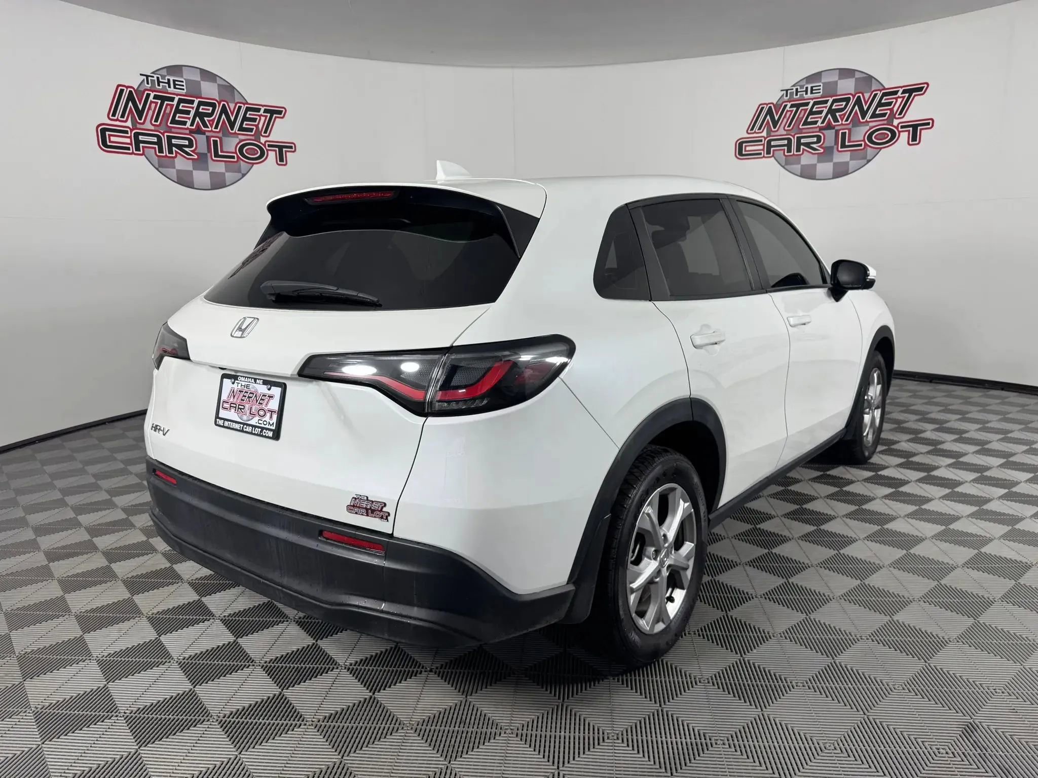 Used 2023 Honda HR-V LX image 7