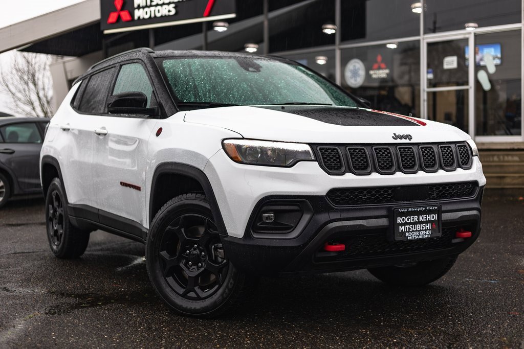 Used 2023 Jeep Compass Trailhawk w/ Trailhawk Elite Group image 1