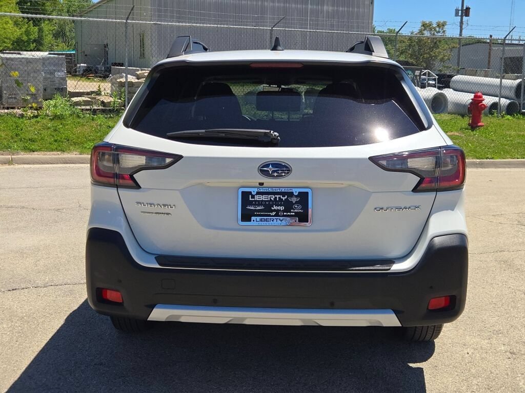 Certified 2024 Subaru Outback Limited AWD/4WD image 13