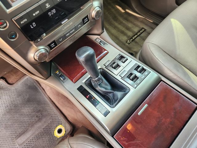 Used 2015 Lexus GX 460 Luxury AWD/4WD image 19