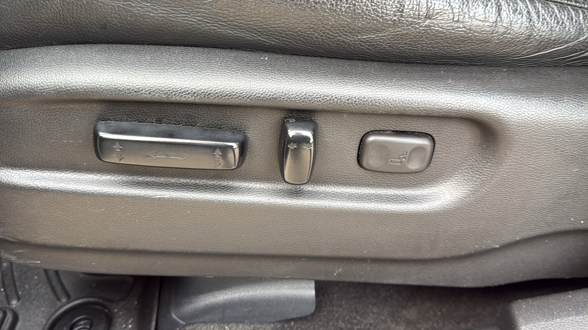 Used 2017 Honda Pilot Elite image 12