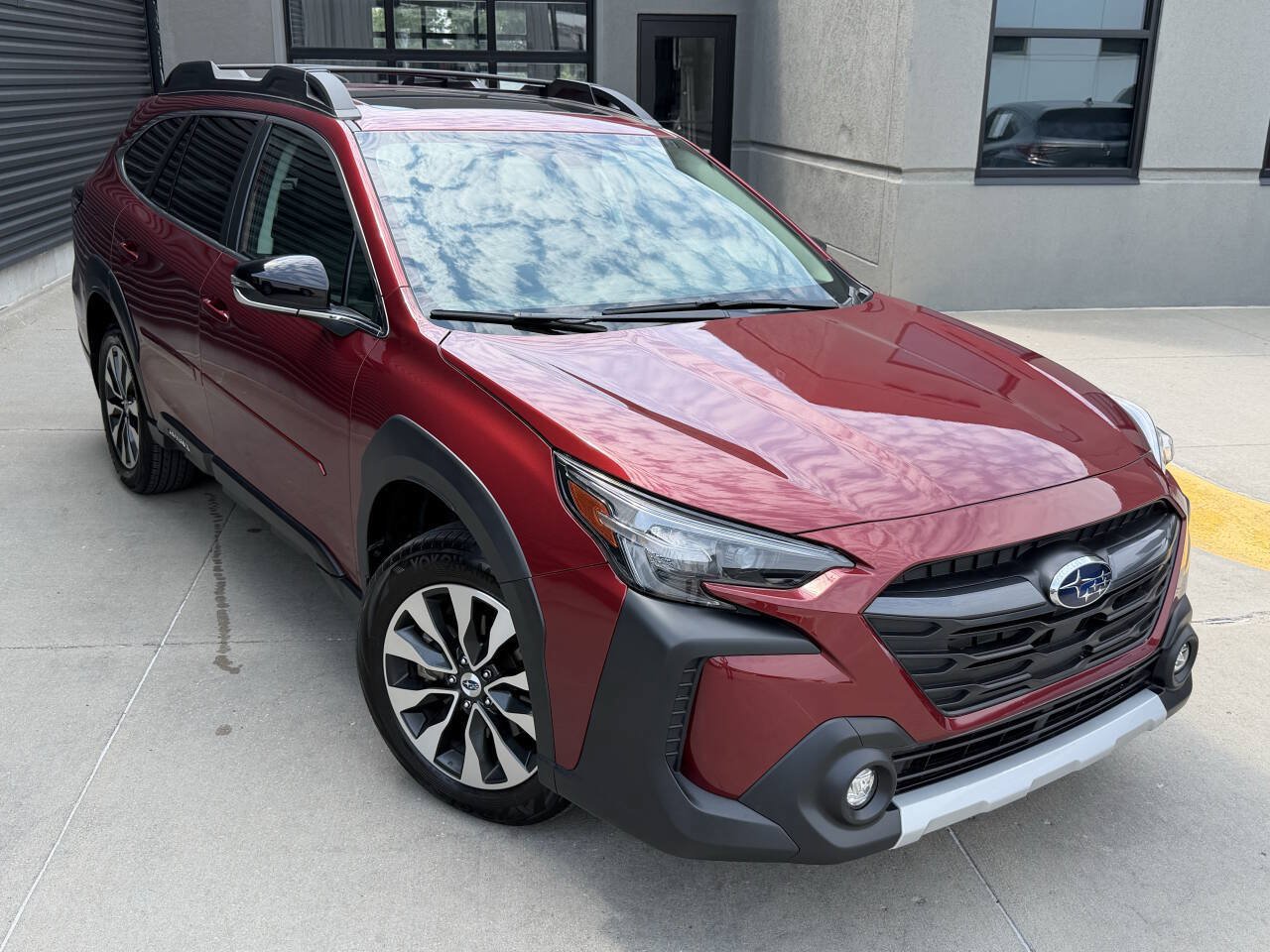 Used 2024 Subaru Outback Limited XT w/ Popular Package #2 AWD/4WD image 6