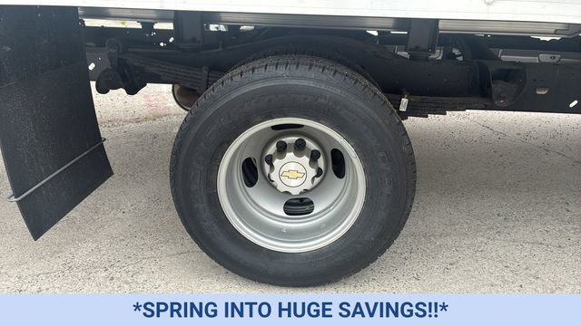 New 2024 Chevrolet Express 3500 w/ Power Convenience Package image 19