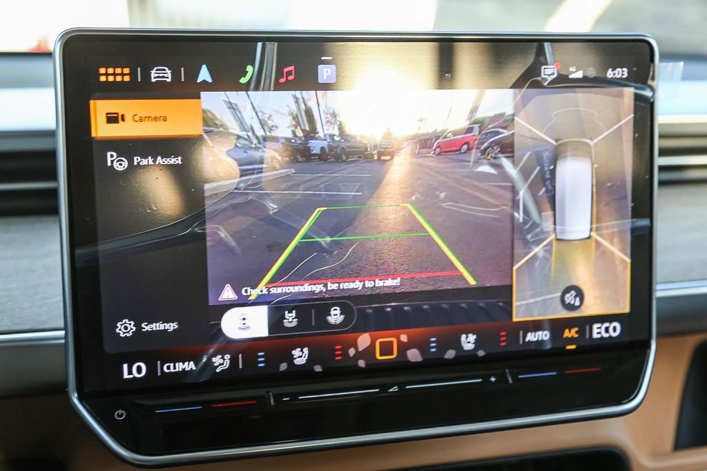 New 2025 Volkswagen ID. Buzz Pro S Plus image 34