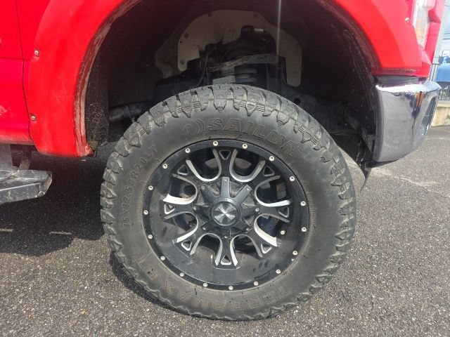 Used 2015 Ford F150 XLT AWD/4WD image 4