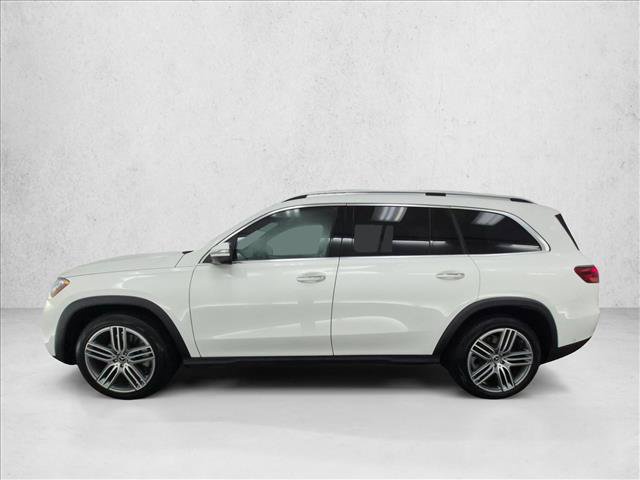 Used 2025 Mercedes-Benz GLS 450 4MATIC image 9
