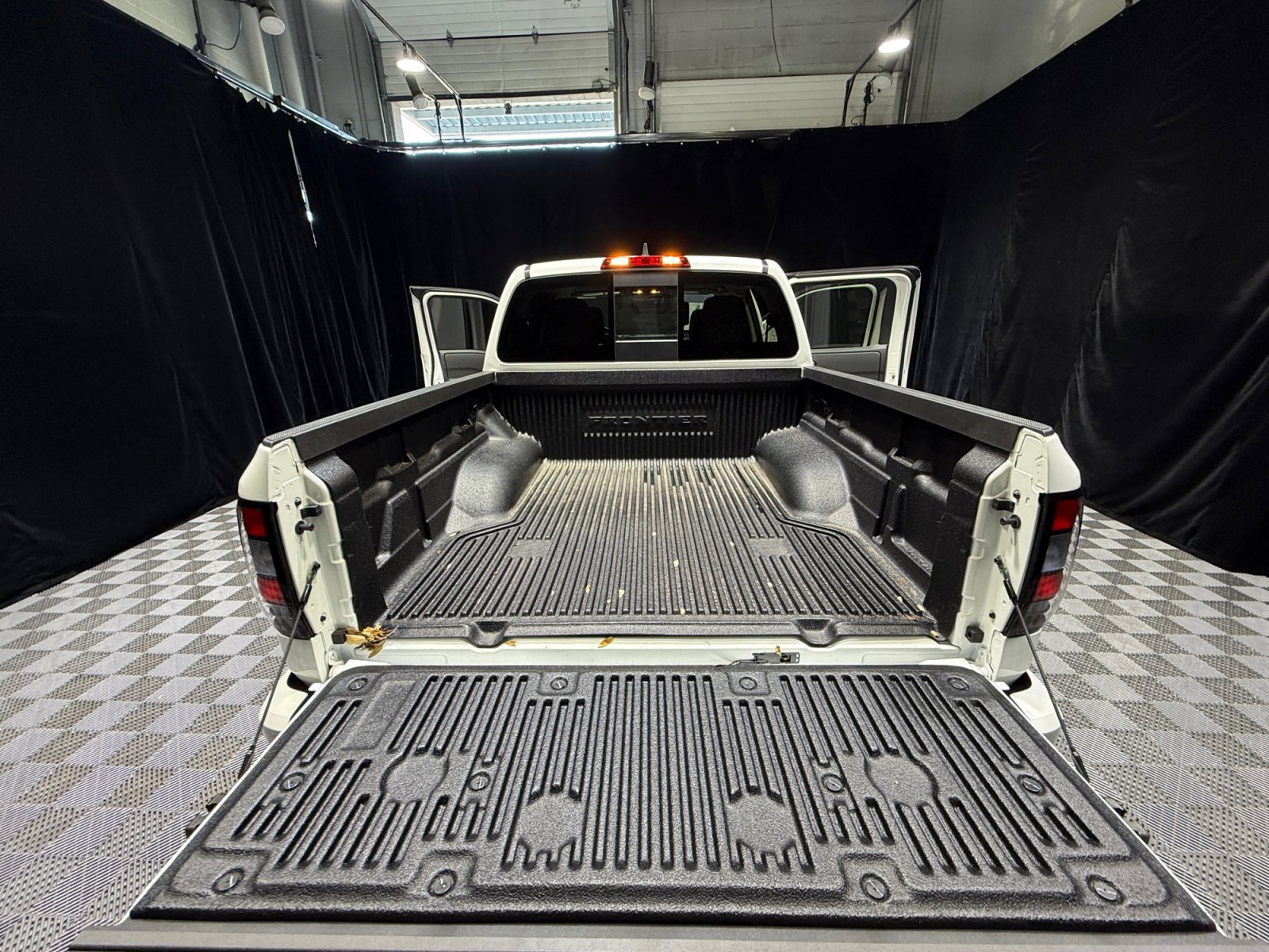 New 2026 Nissan Frontier SV image 34