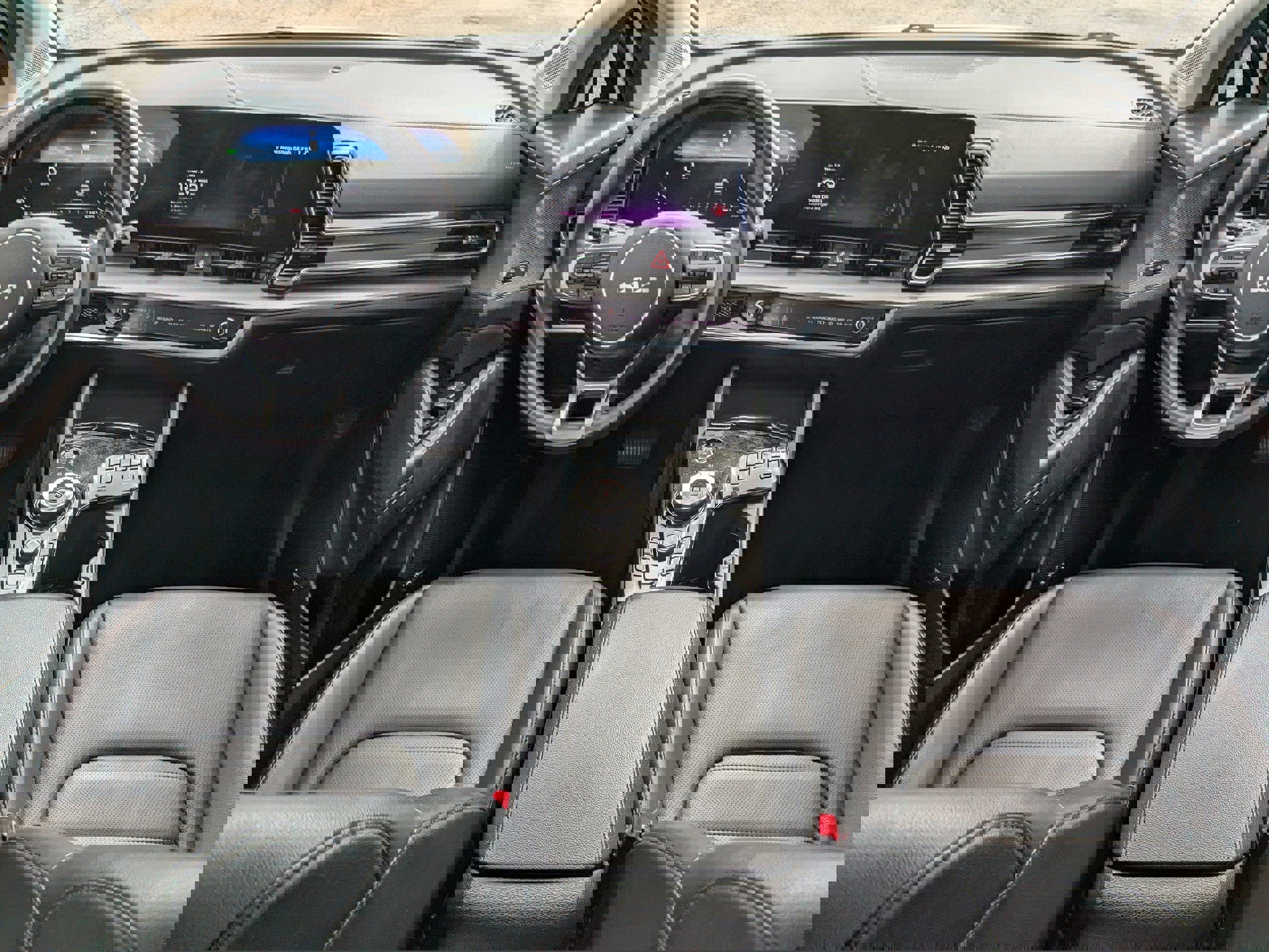 Used 2023 Kia Sportage SX Prestige image 13