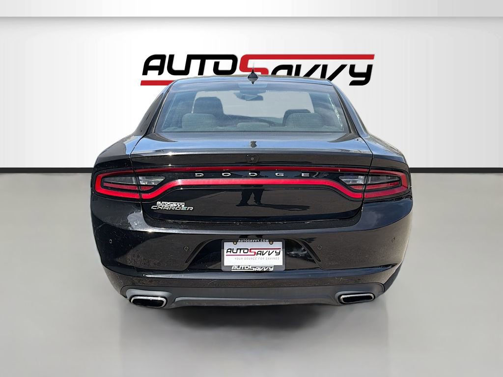 Used 2023 Dodge Charger SXT image 6