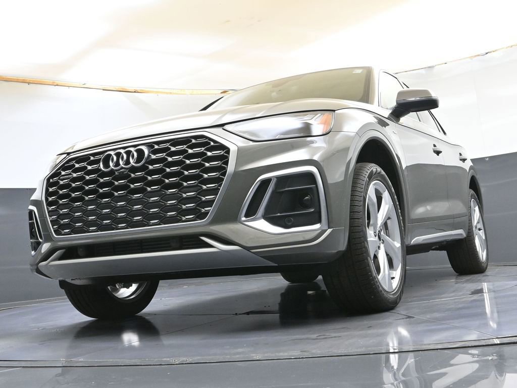 Certified 2025 Audi Q5 2.0T Premium Plus w/ Premium Plus Package image 35