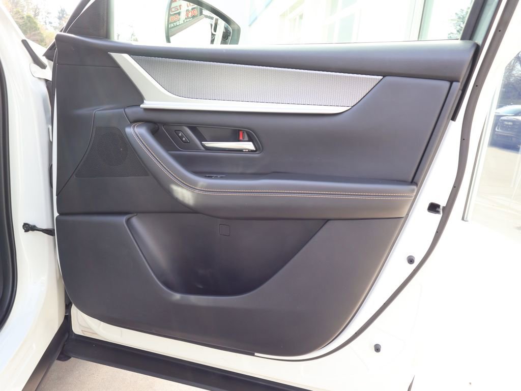 Used 2025 MAZDA CX-90 3.3 Turbo w/ Preferred Package image 37