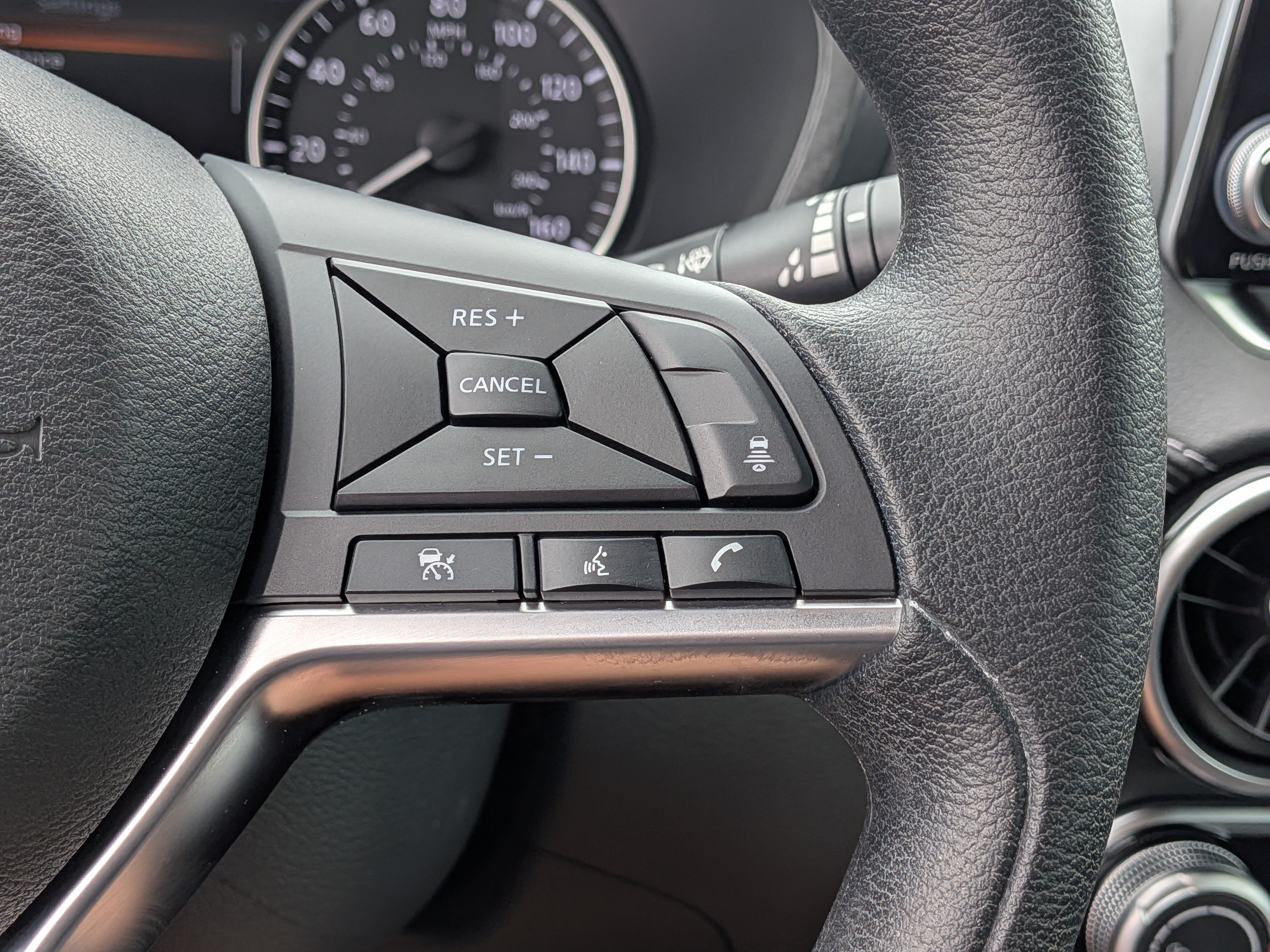 Used 2025 Nissan Sentra SV FWD image 26