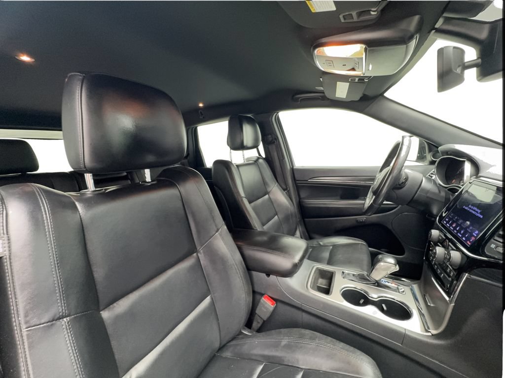 Used 2019 Jeep Grand Cherokee Limited RWD image 28