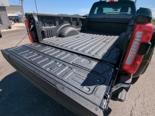 Used 2026 Ford F350 XLT w/ 360-Degree Camera Package AWD/4WD image 26