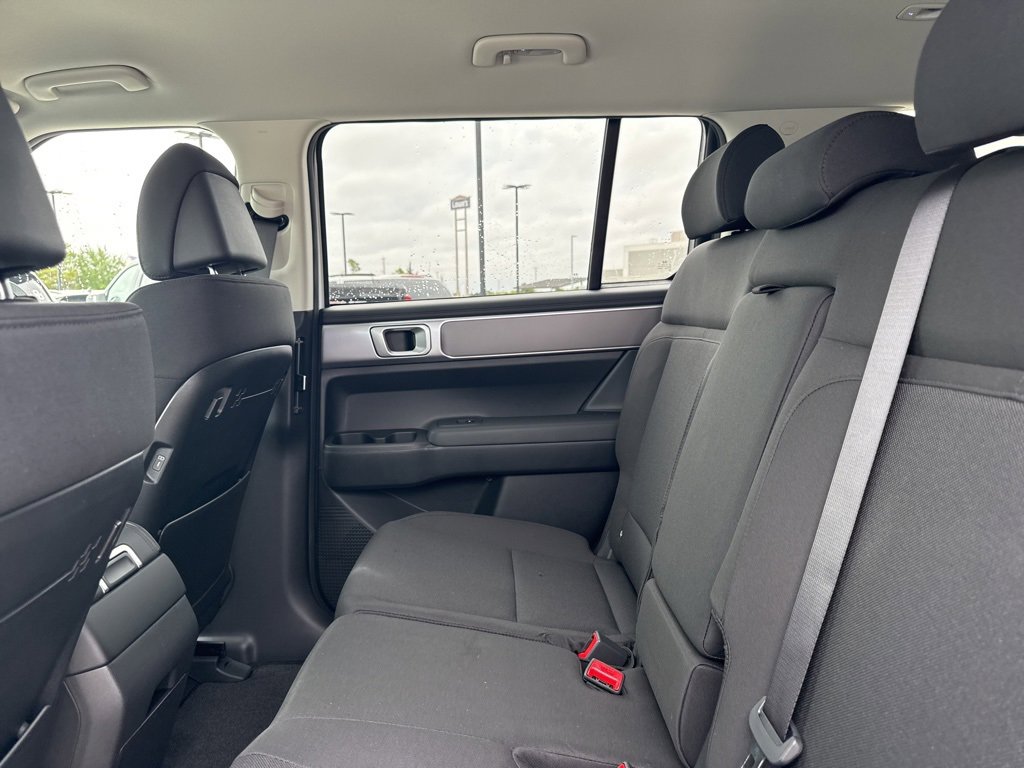 New 2026 Hyundai Santa Fe SE image 17