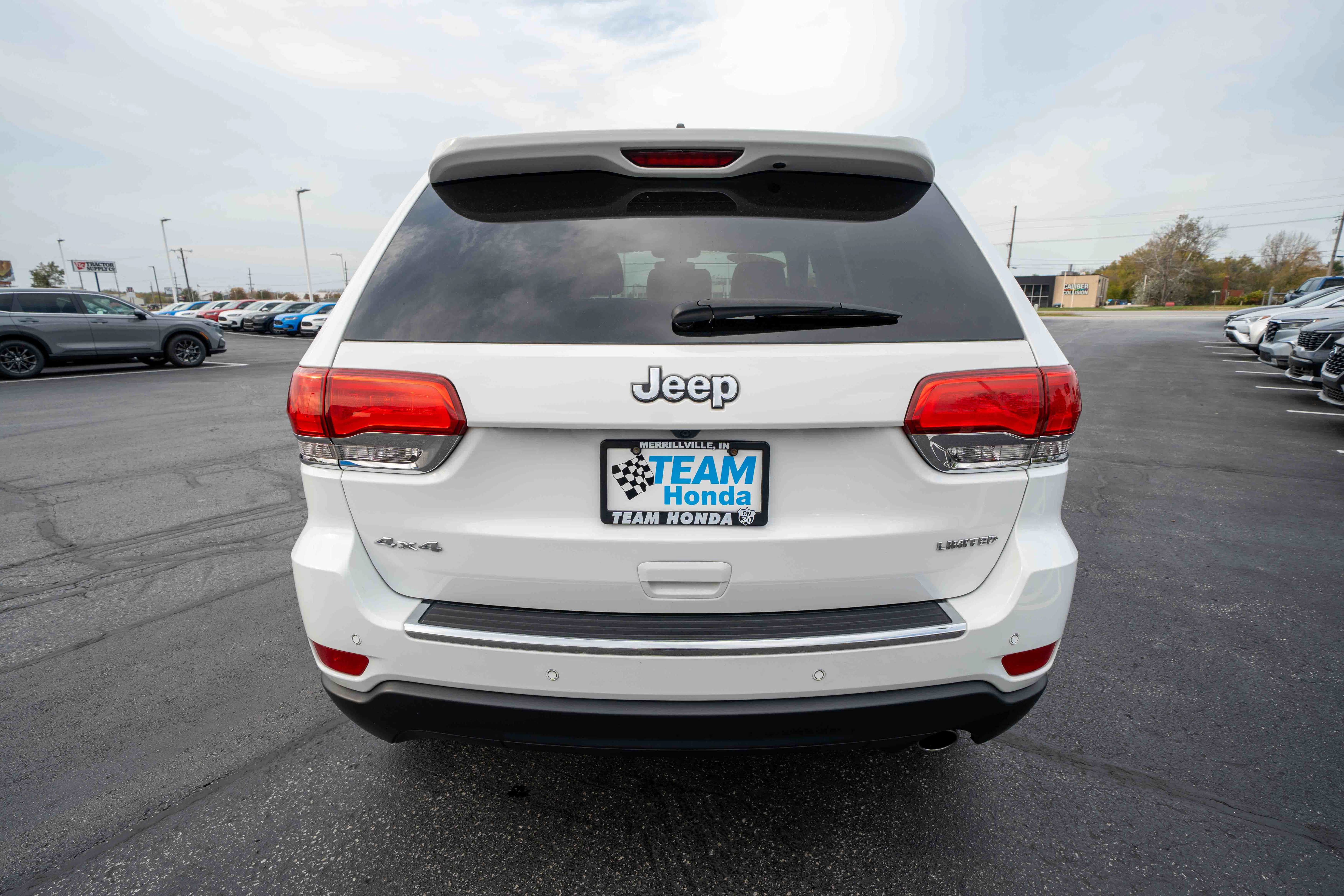Used 2019 Jeep Grand Cherokee Limited AWD/4WD image 5