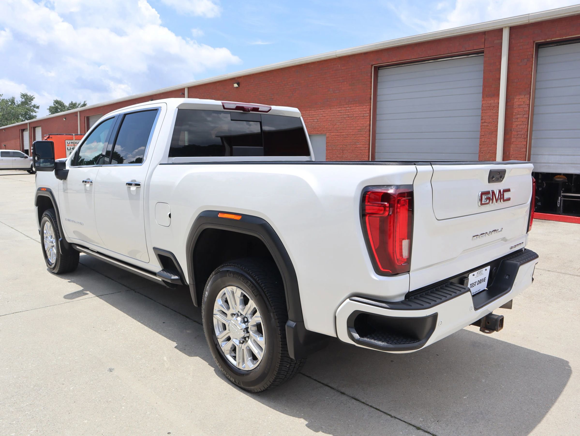 Used 2021 GMC Sierra 2500 Denali w/ Denali Ultimate Package image 3