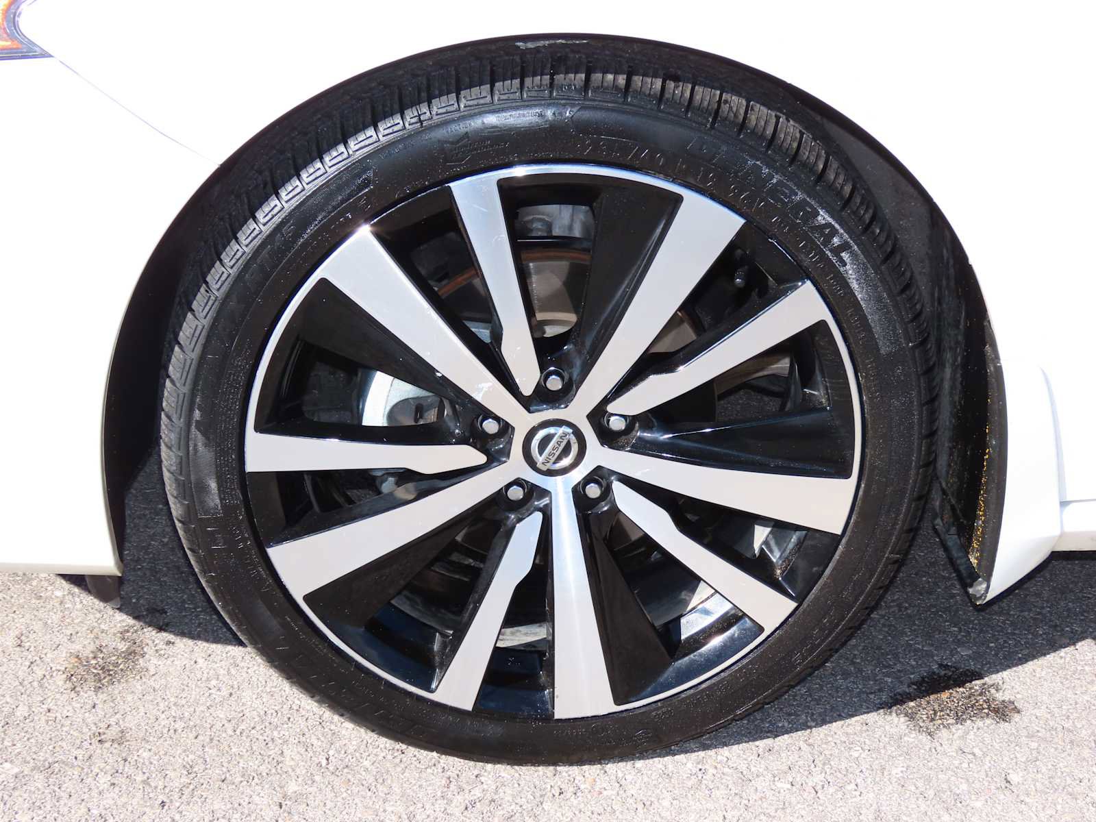 Used 2020 Nissan Altima 2.0 Platinum image 14