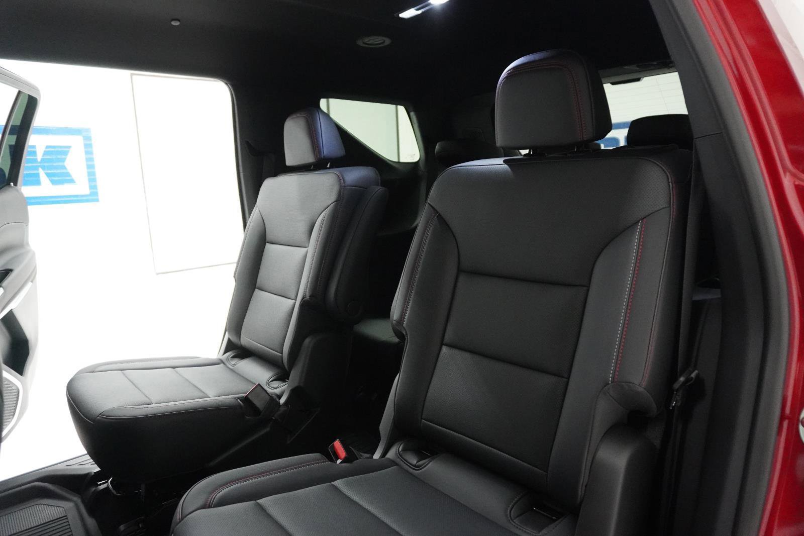 New 2026 Chevrolet Traverse Z71 w/ Enhanced Driving Package AWD/4WD image 39