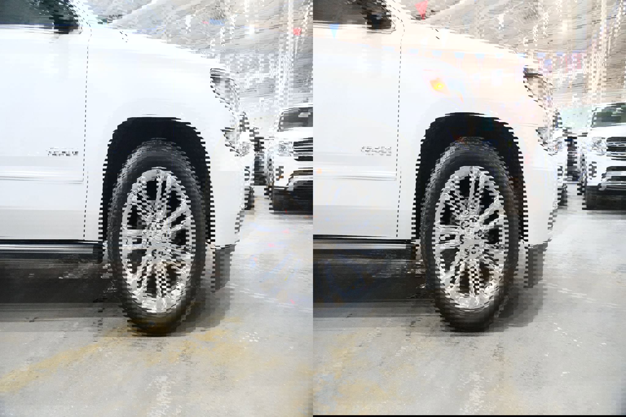 Used 2019 Chevrolet Tahoe Premier image 15