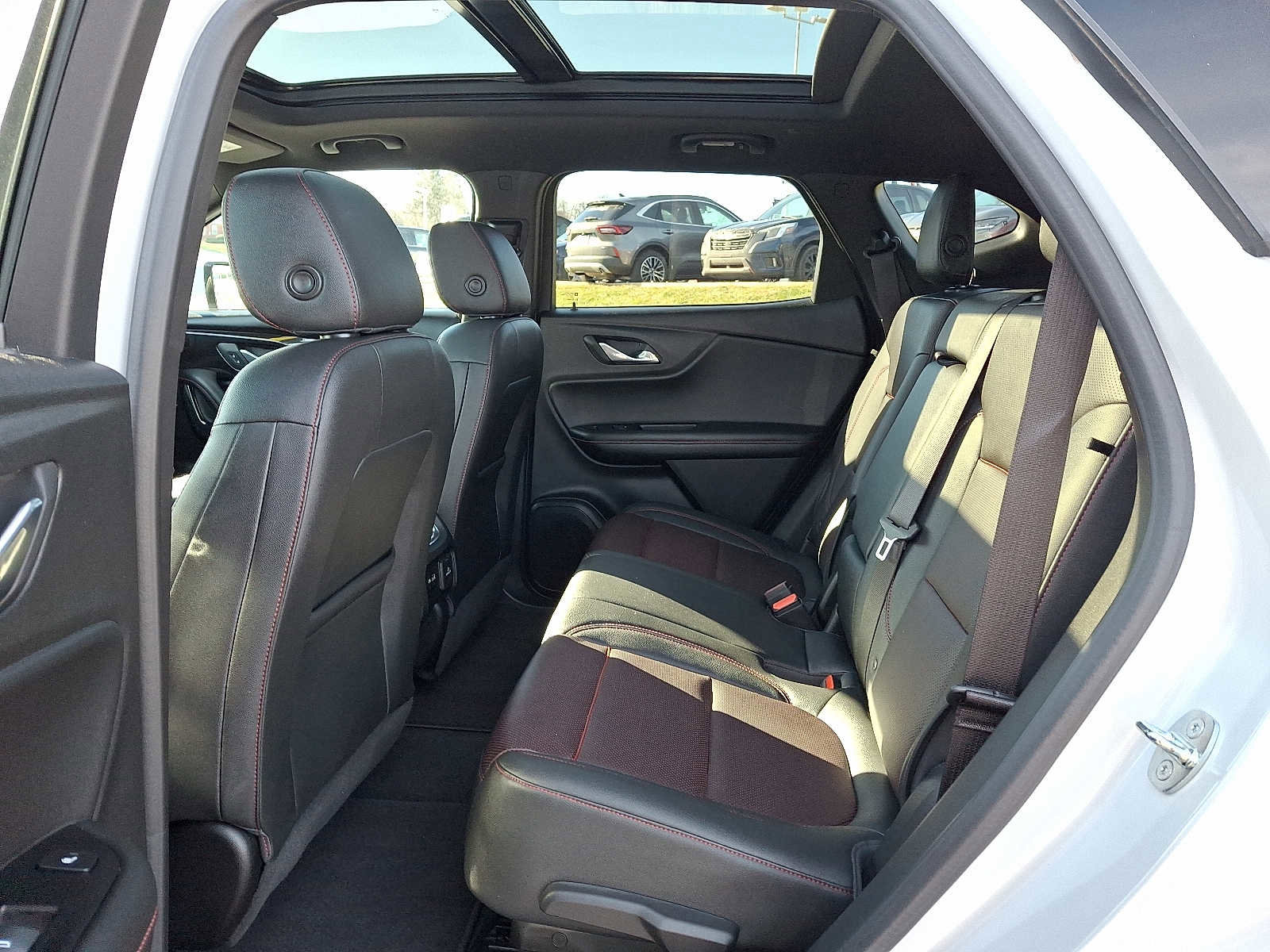 Used 2021 Chevrolet Blazer RS w/ Enhanced Convenience Package image 10