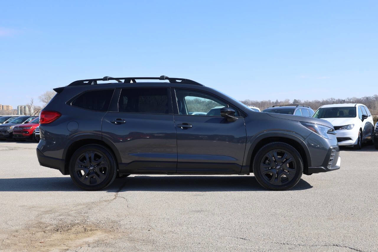 Used 2024 Subaru Ascent Onyx Edition Limited w/ Popular Package Onyx image 7