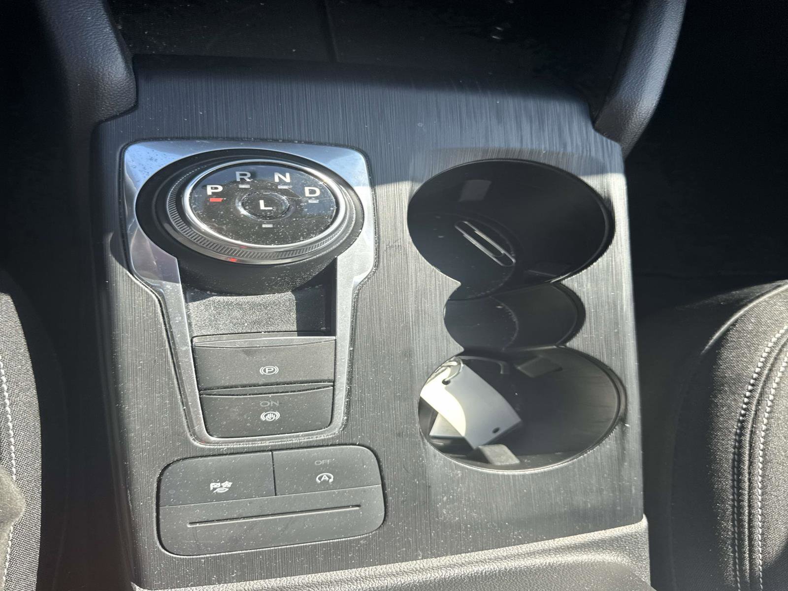 Used 2025 Ford Escape Active image 25