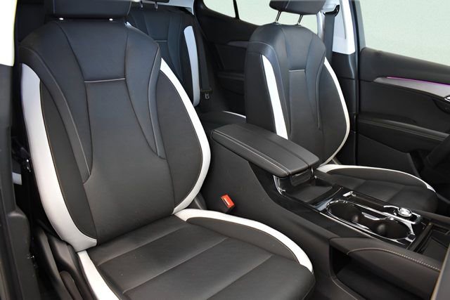 Used 2025 Buick Envision Sport Touring image 6