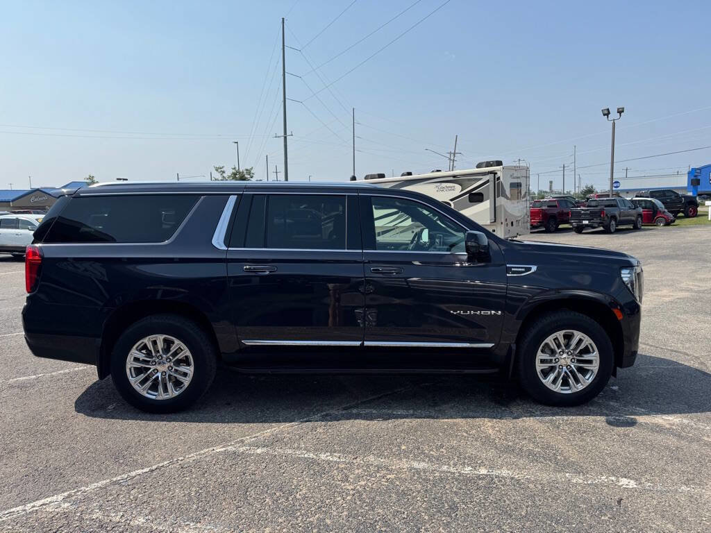 Used 2024 GMC Yukon XL SLT image 6