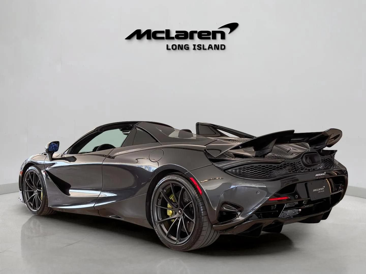 New 2026 McLaren 750S Spider RWD image 4