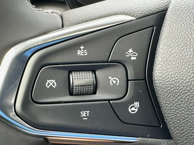 New 2026 Chevrolet Trax ACTIV w/ Sunroof Package FWD image 12