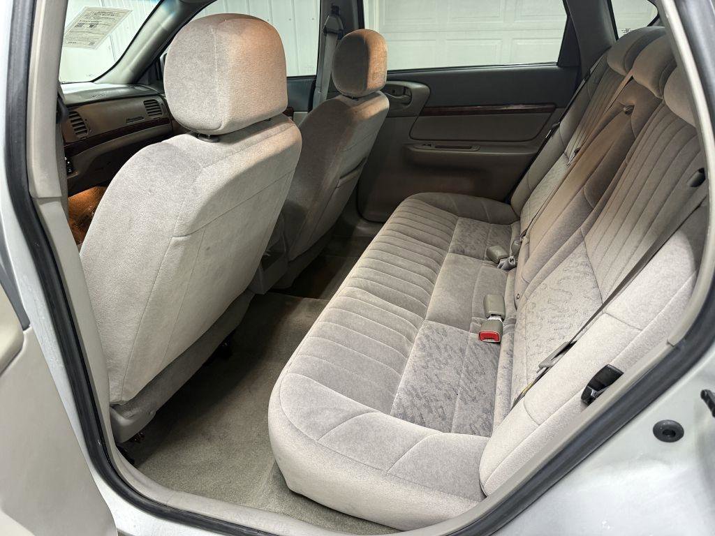 Used 2003 Chevrolet Impala Sedan w/ Preferred Equipment Group image 27