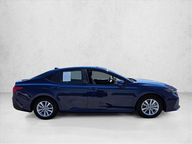 Used 2025 Toyota Camry LE FWD image 4