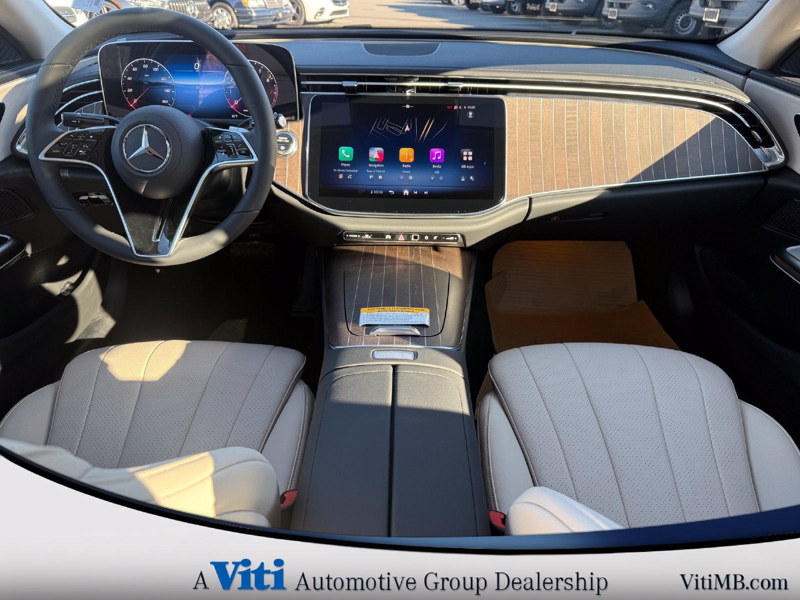 Used 2026 Mercedes-Benz E 350 4MATIC Sedan image 2