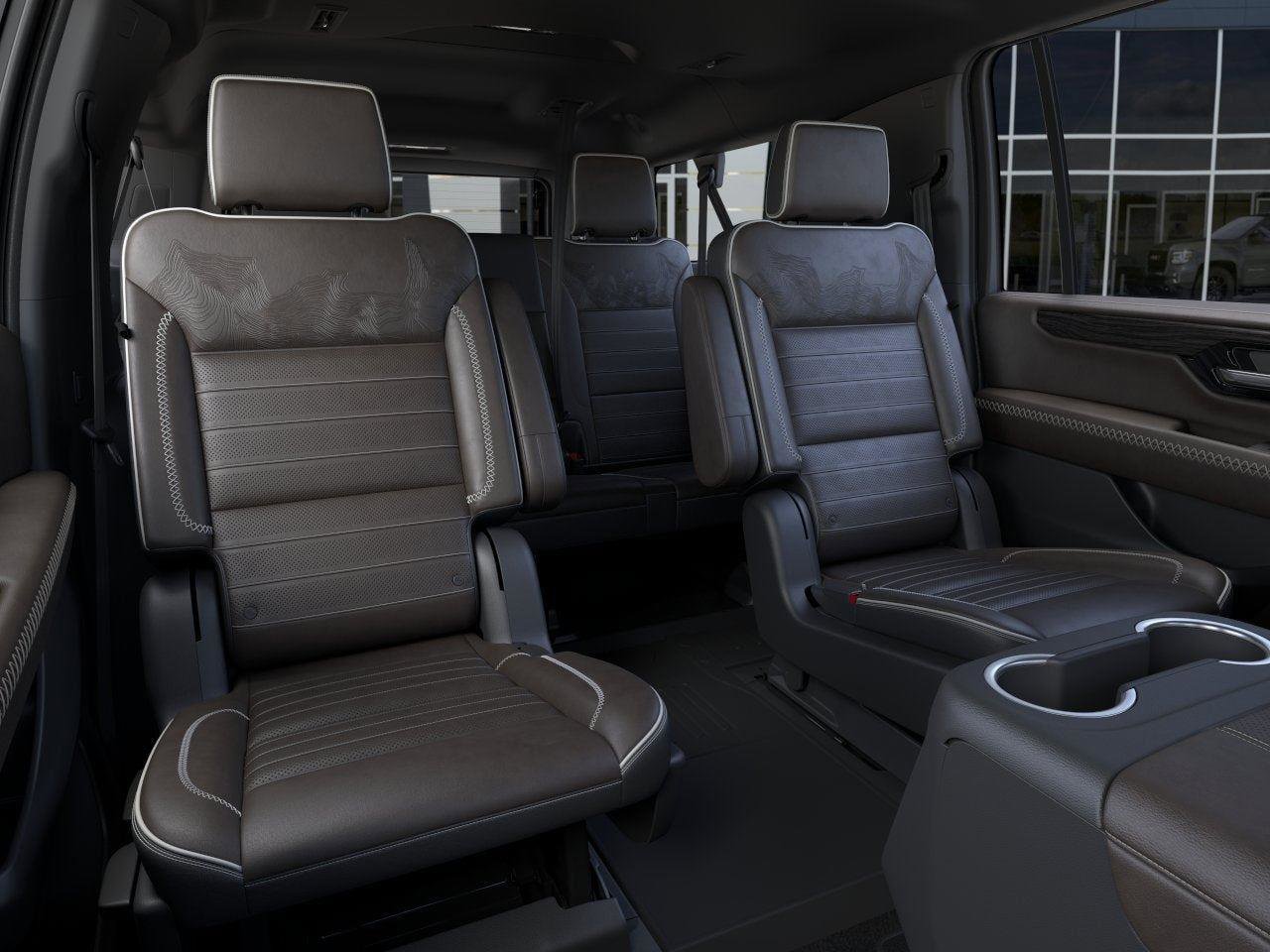 New 2026 GMC Yukon XL Denali Ultimate w/ LPO, Illumination Package AWD/4WD image 17