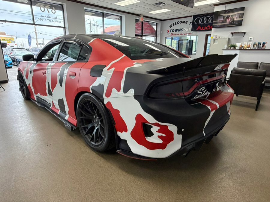 Used 2019 Dodge Charger Scat Pack w/ Navigation & Travel Group RWD image 11