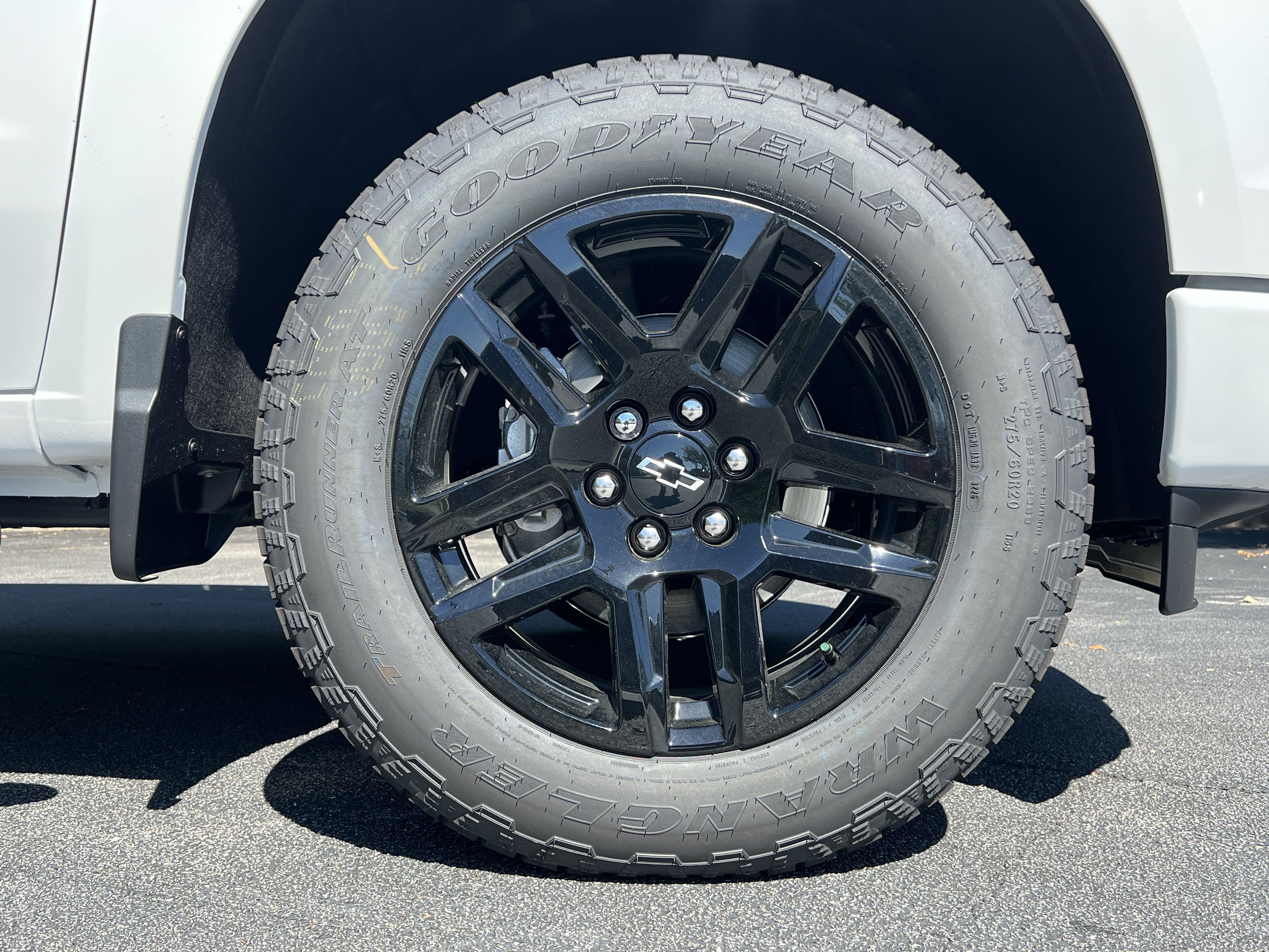 New 2026 Chevrolet Silverado 1500 Custom w/ Turbomax Blackout Package AWD/4WD image 39