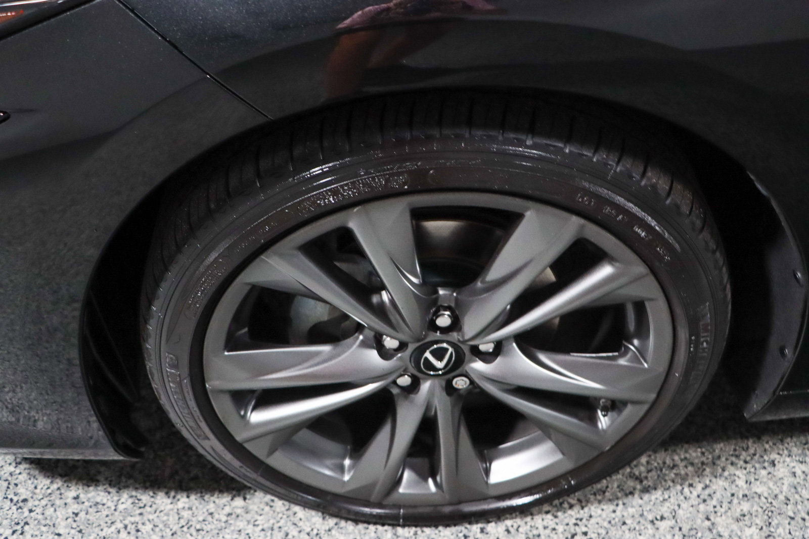 Used 2021 Lexus ES 350 F Sport w/ Accessory Package 2 FWD image 11
