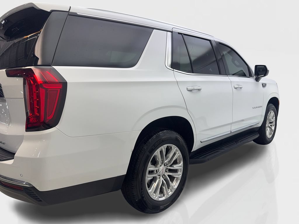 Used 2024 GMC Yukon SLT RWD image 13