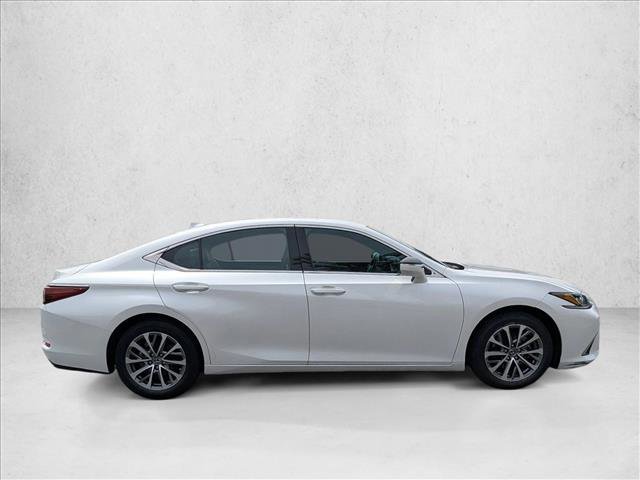 Used 2023 Lexus ES 350 w/ Accessory Package (Z2) image 4