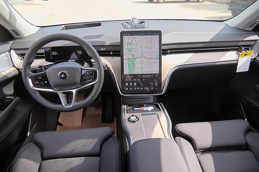 New 2025 Volvo EX90 Ultra image 25