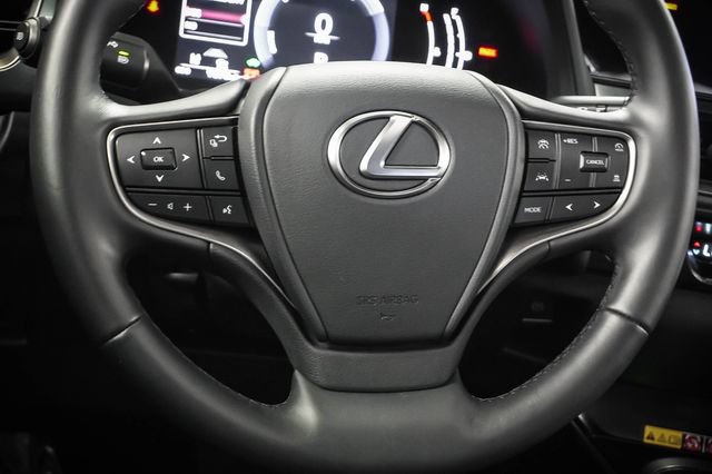 Certified 2025 Lexus UX 300h FWD w/ Accessory Package (Z2) image 13