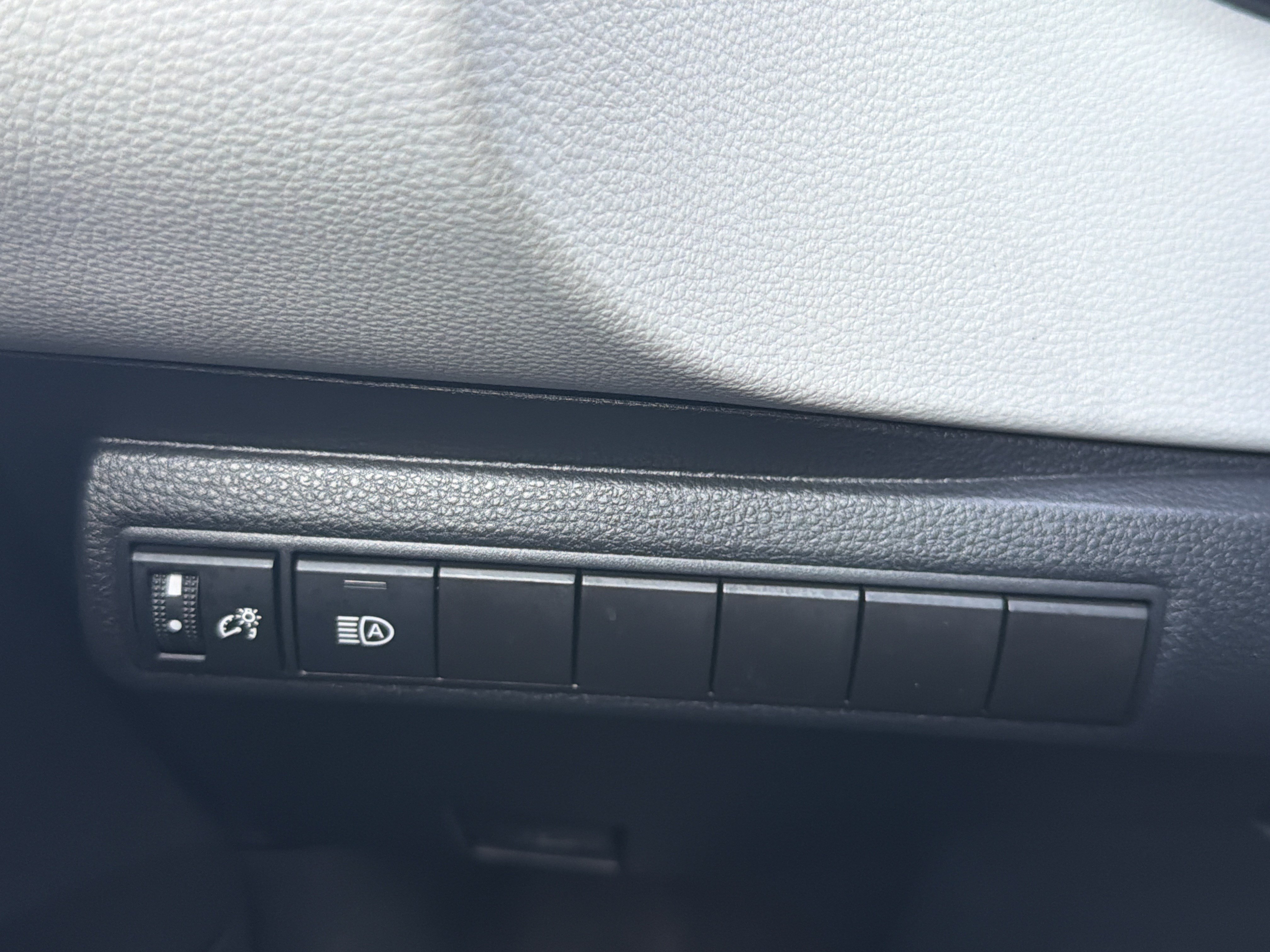 Certified 2024 Toyota Corolla LE FWD image 13