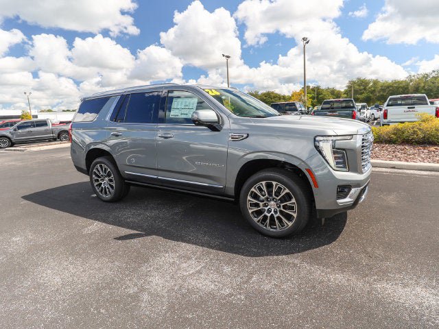 New 2026 GMC Yukon Denali w/ Denali Reserve Package AWD/4WD image 12