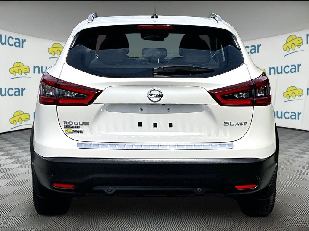 Used 2022 Nissan Rogue Sport SL AWD/4WD image 5