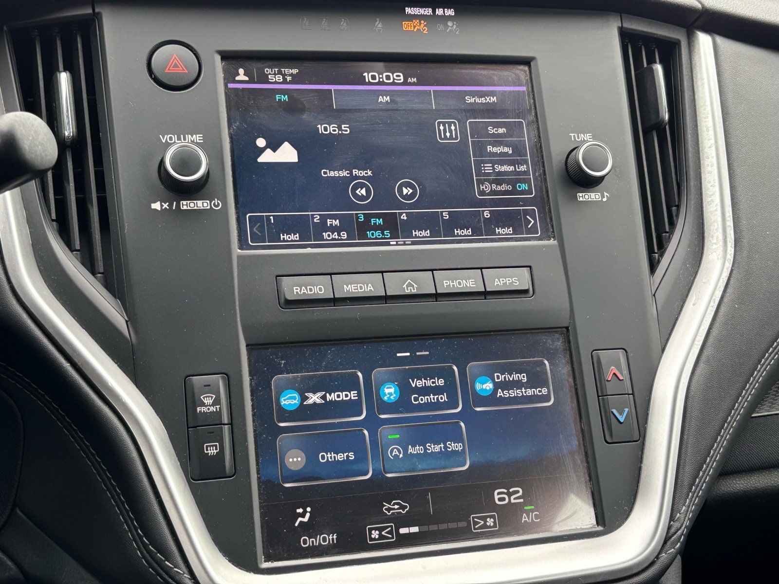 Used 2022 Subaru Outback AWD/4WD image 13